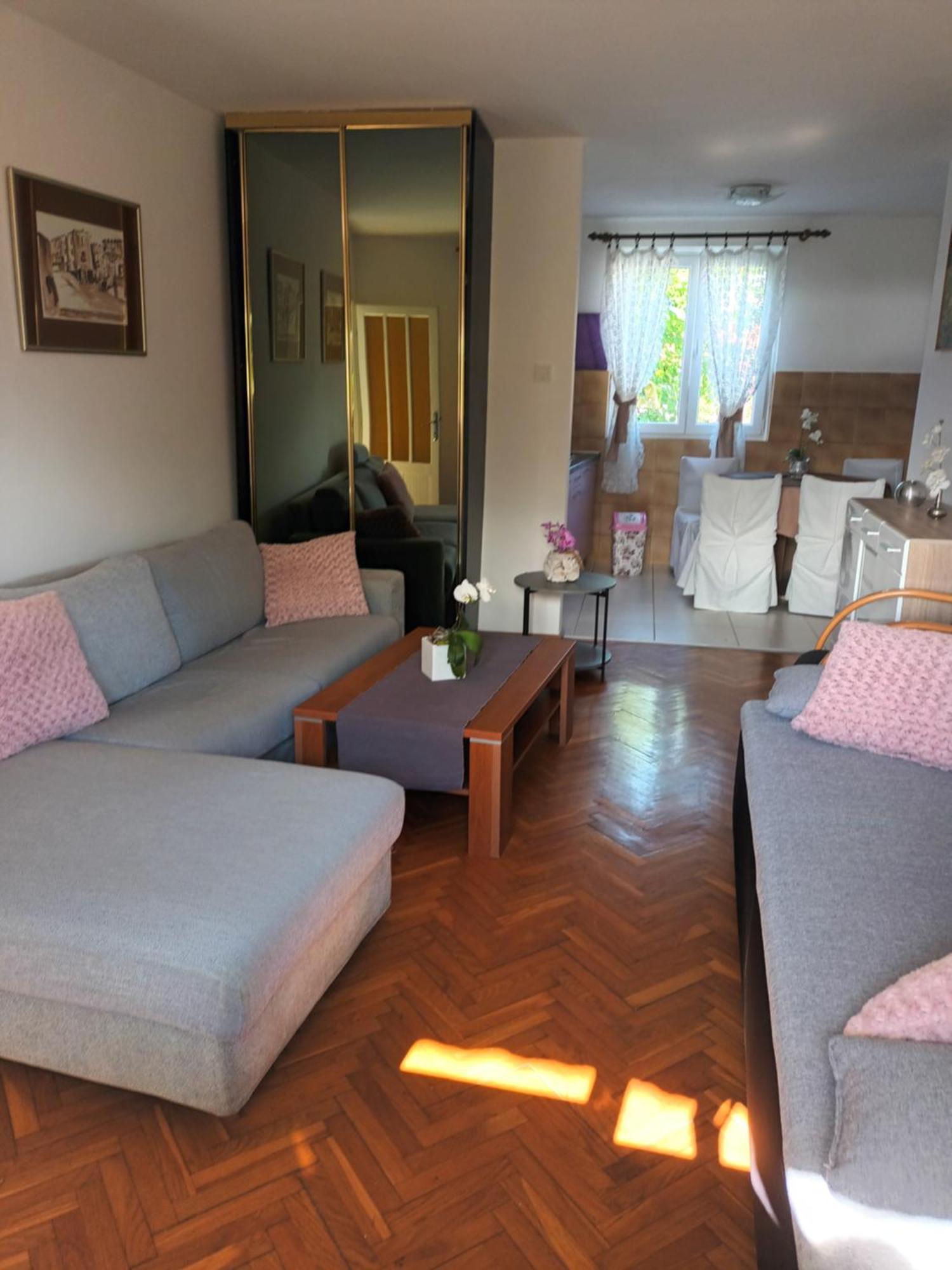 Apartment Magdic Brzac Экстерьер фото