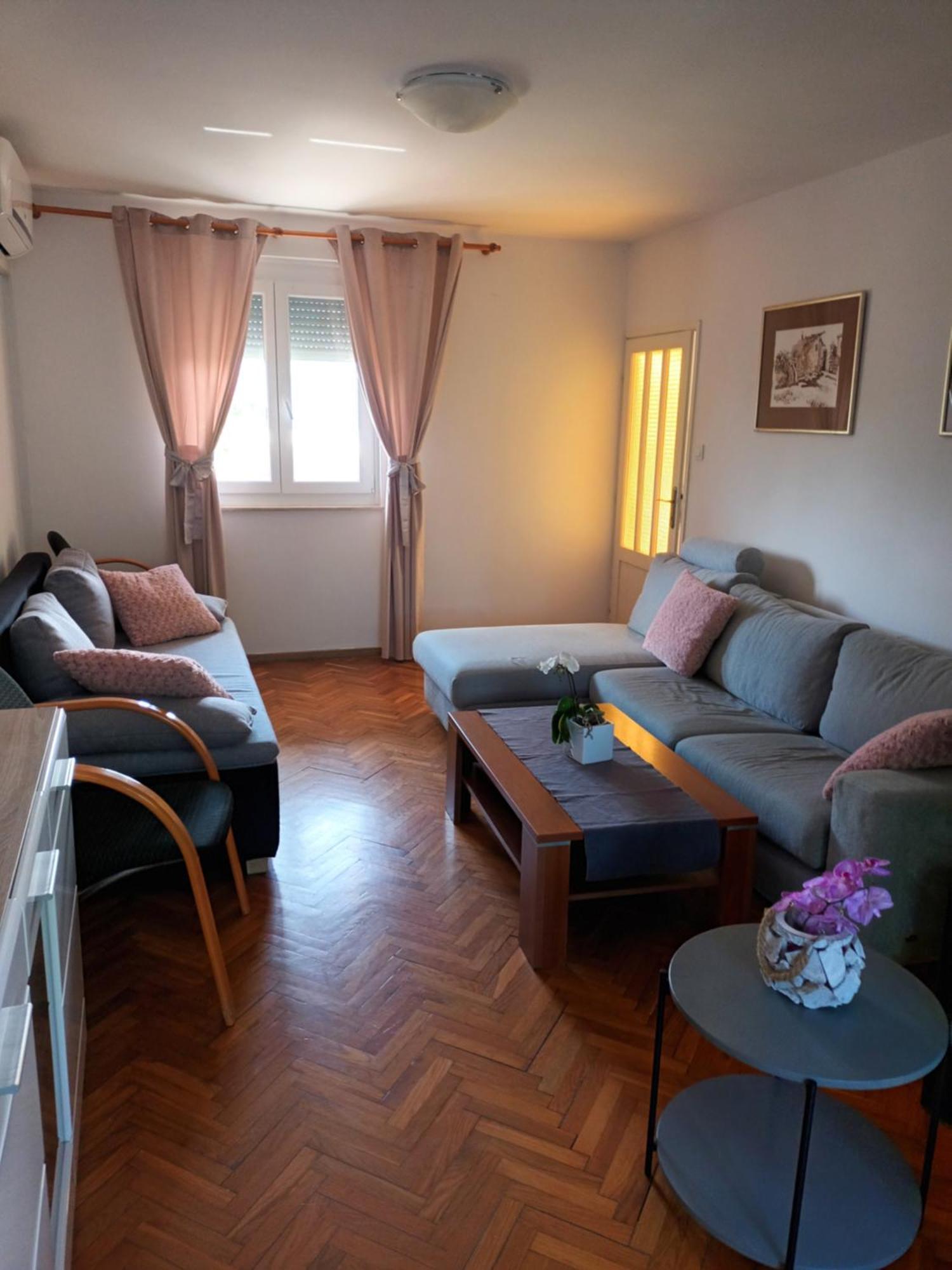 Apartment Magdic Brzac Экстерьер фото