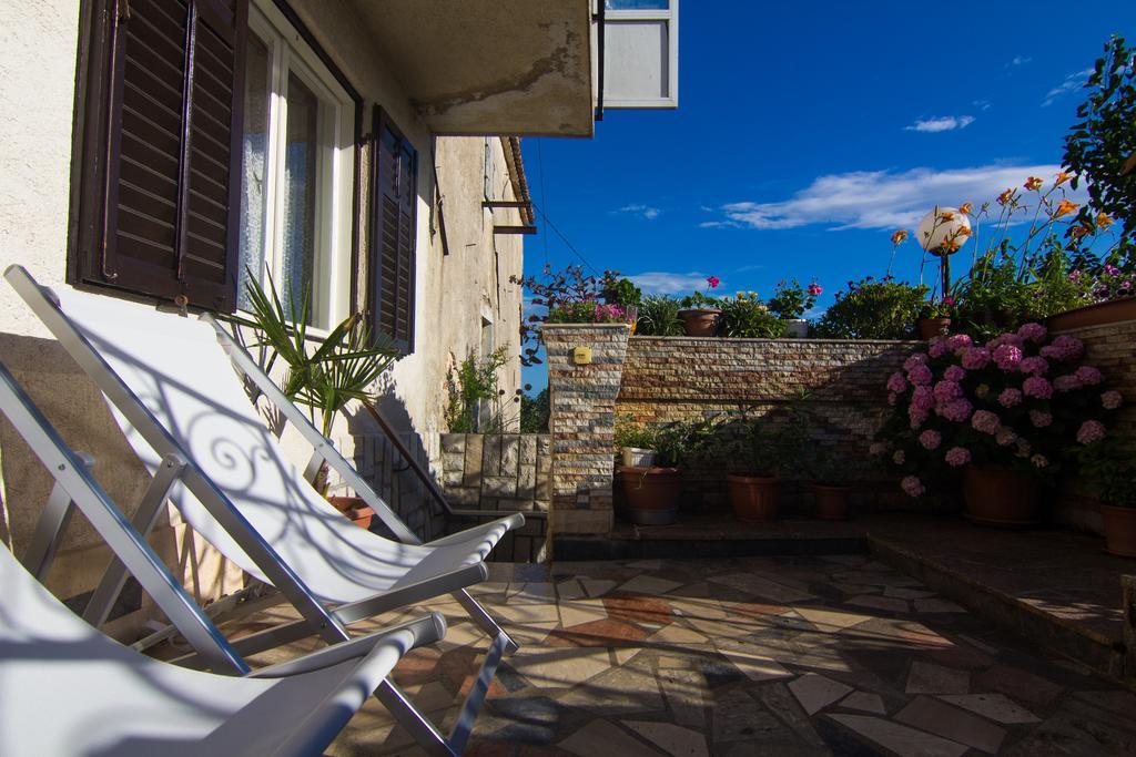 Apartment Magdic Brzac Экстерьер фото